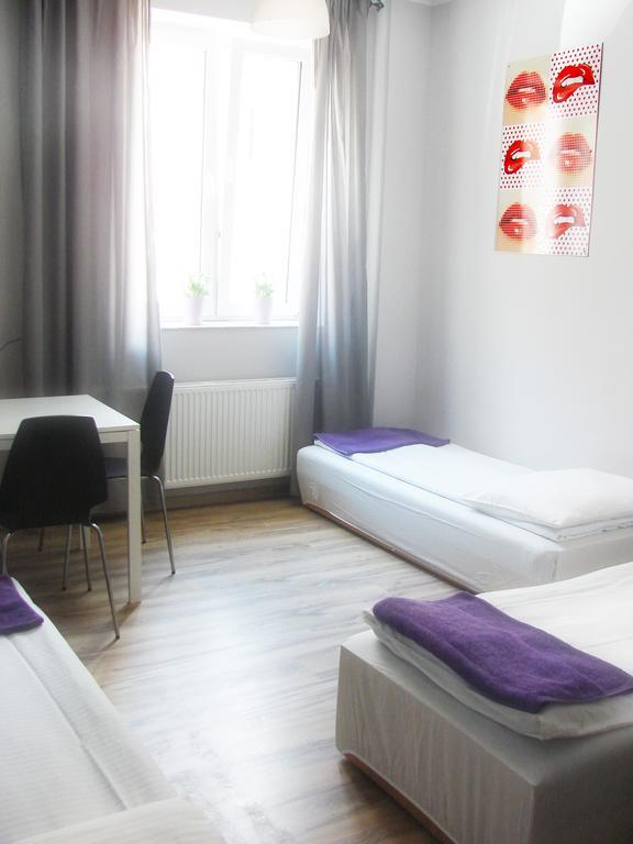 Hostel Praga Varšava Pokoj fotografie